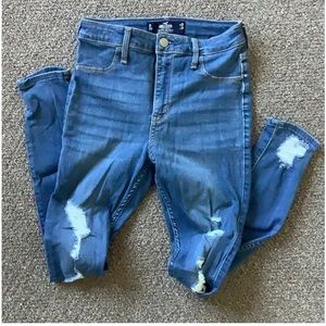 Hollister jeans